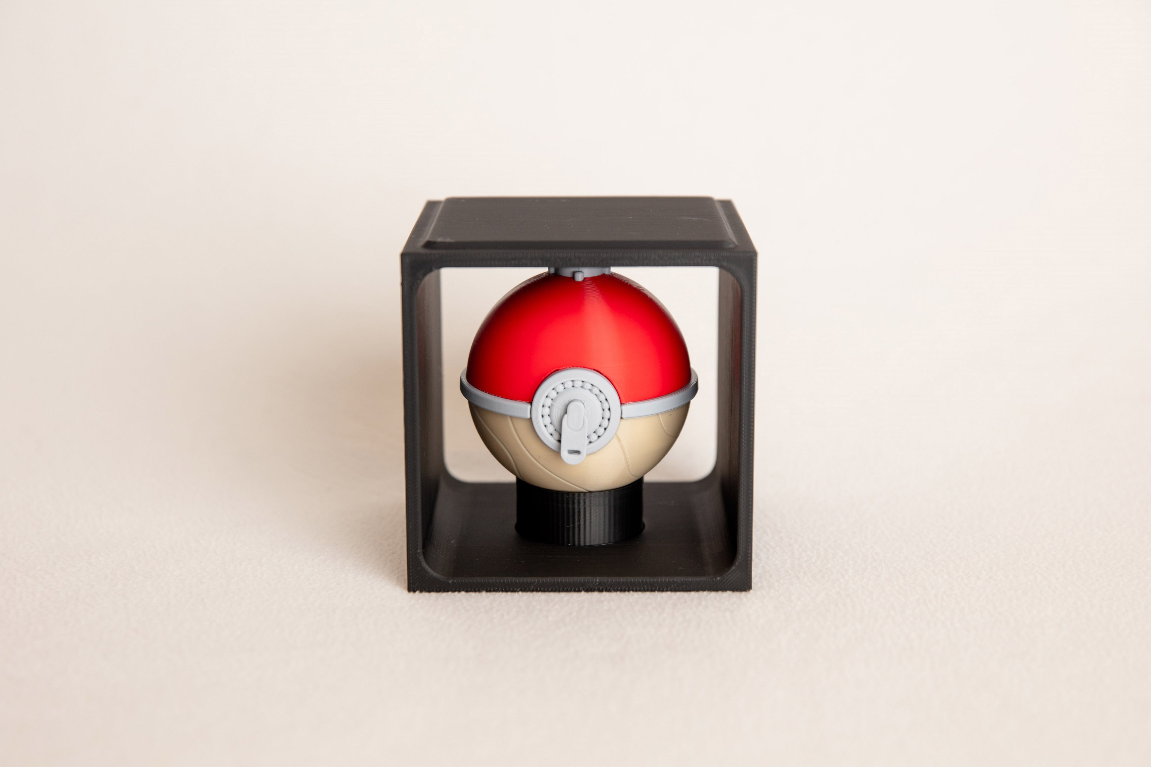 Hisuian Pokeball