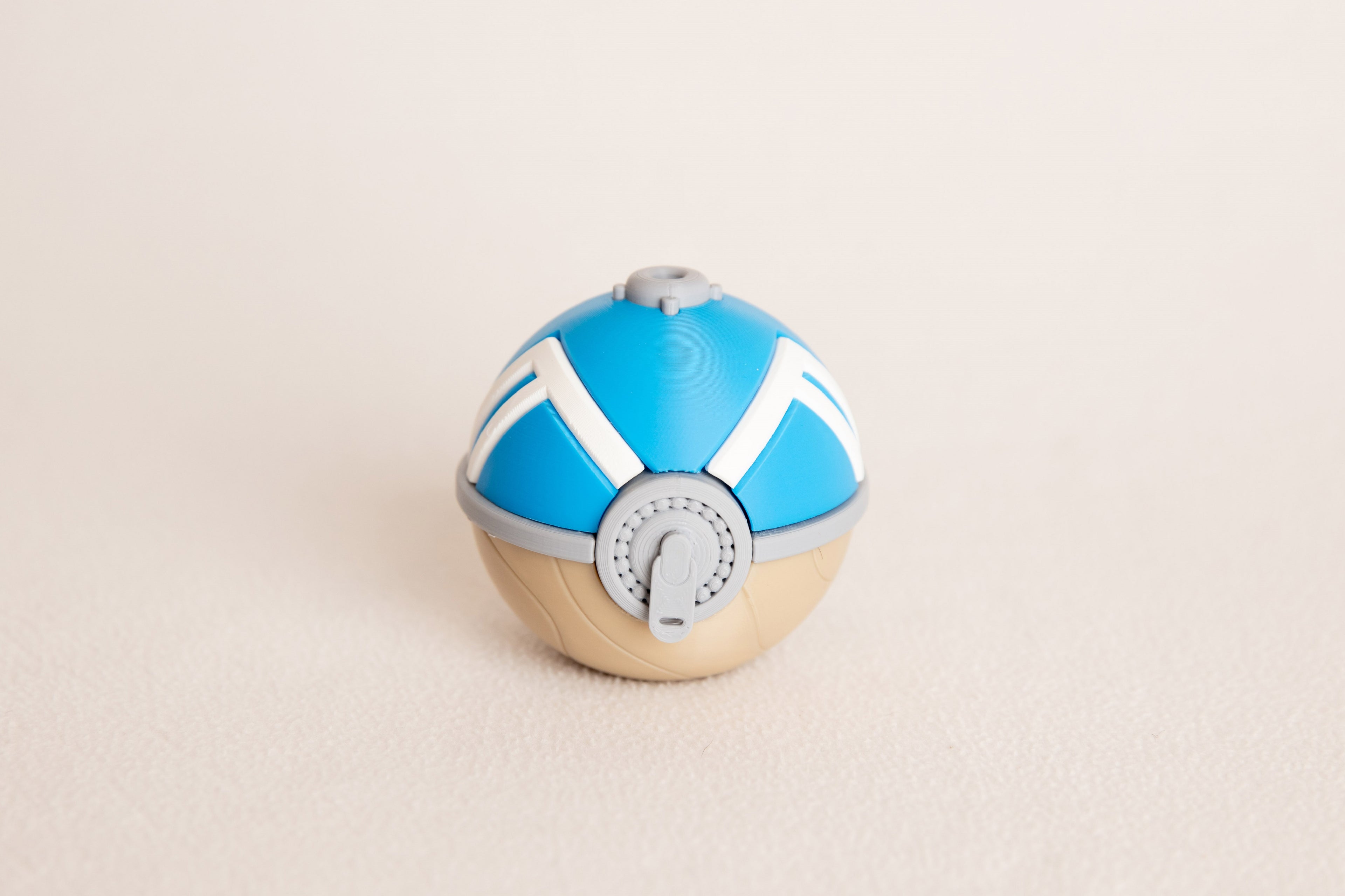 Hisuian Feather Ball