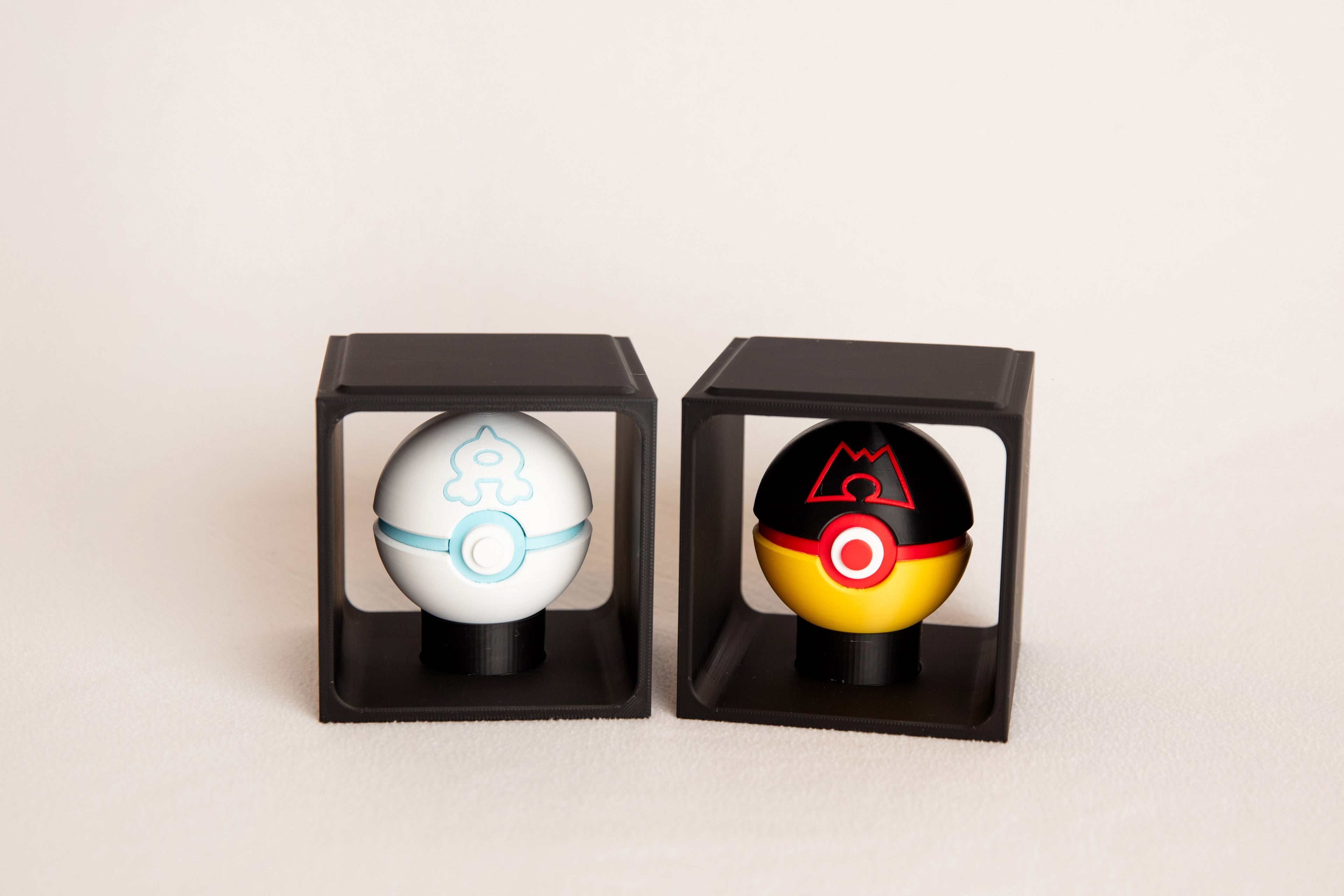 Team Aqua vs. Team Magma Collection (Set of 2)