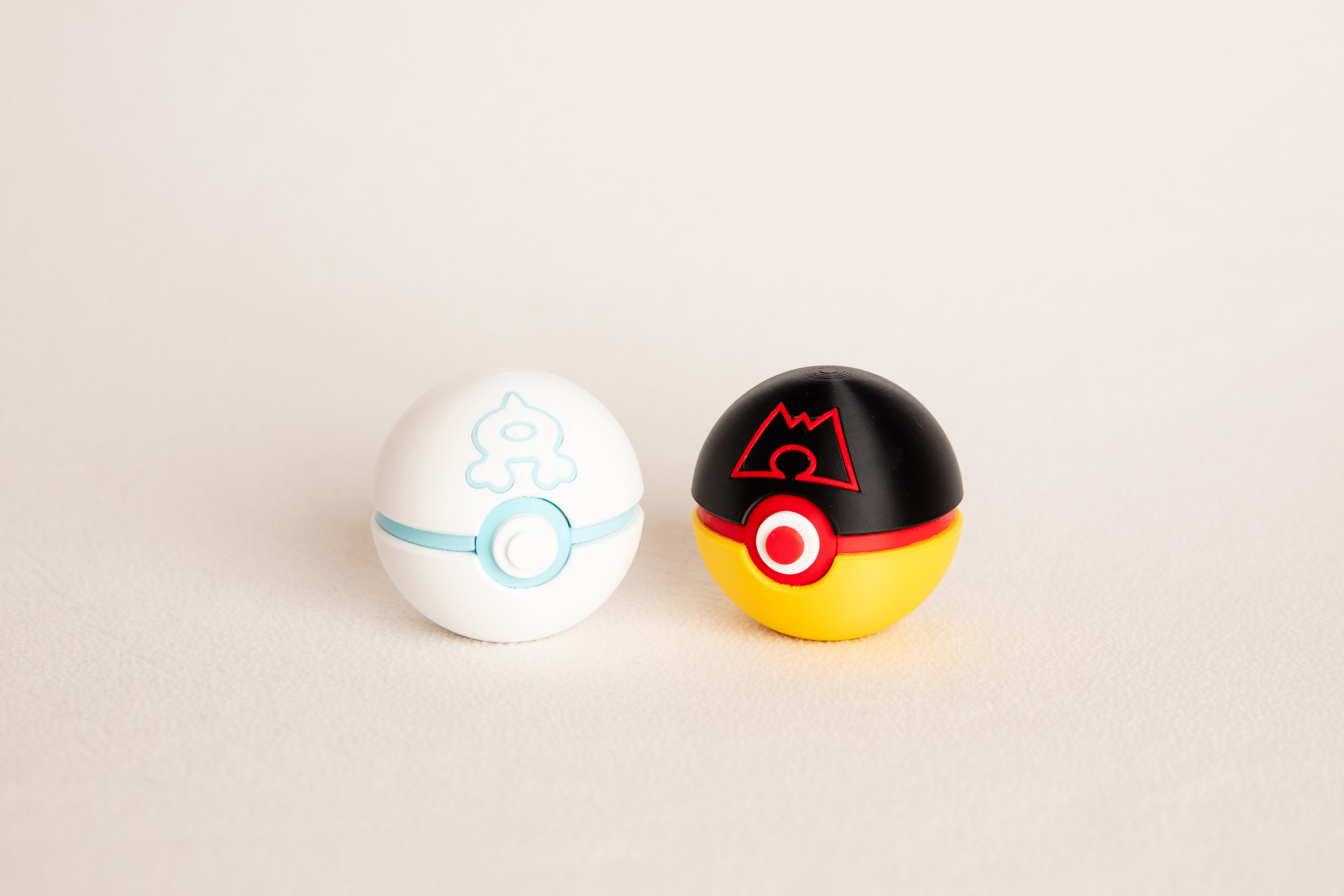 Team Aqua vs. Team Magma Collection (Set of 2)