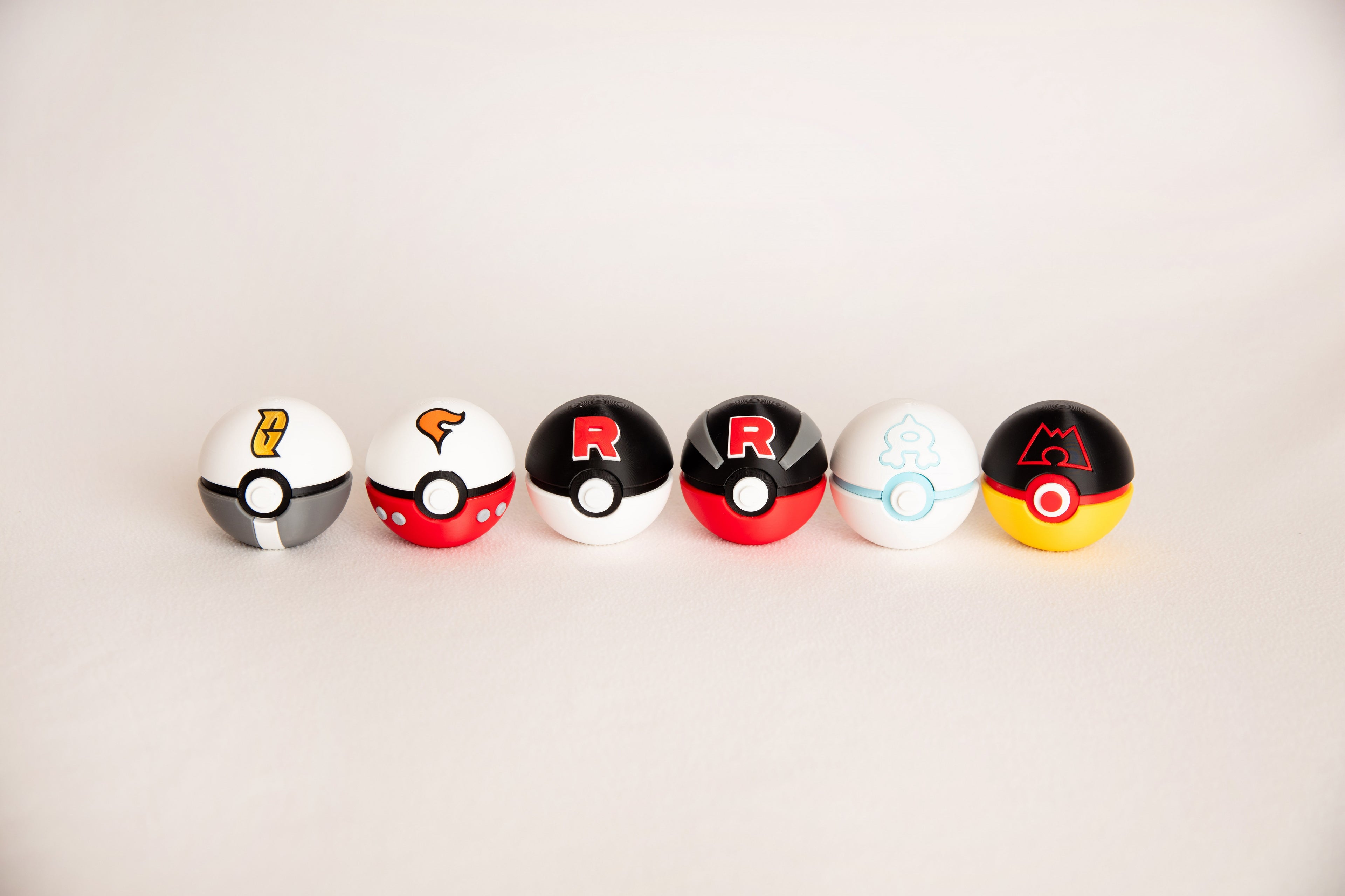Pokémon Villain Team Pokéball Collection (Set of 6)