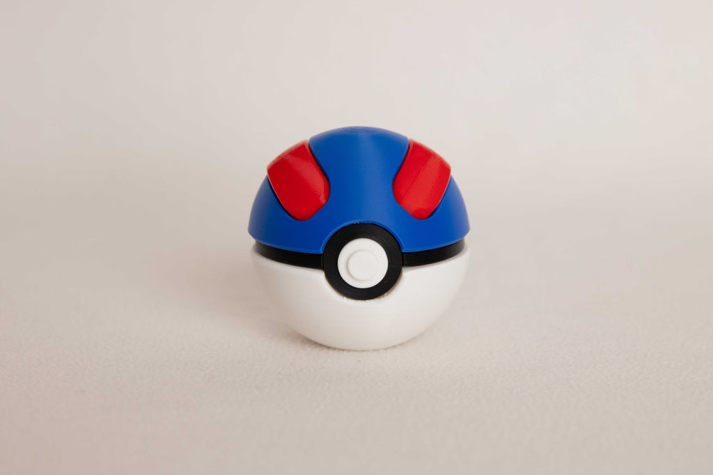 Life-Size Great Ball Display