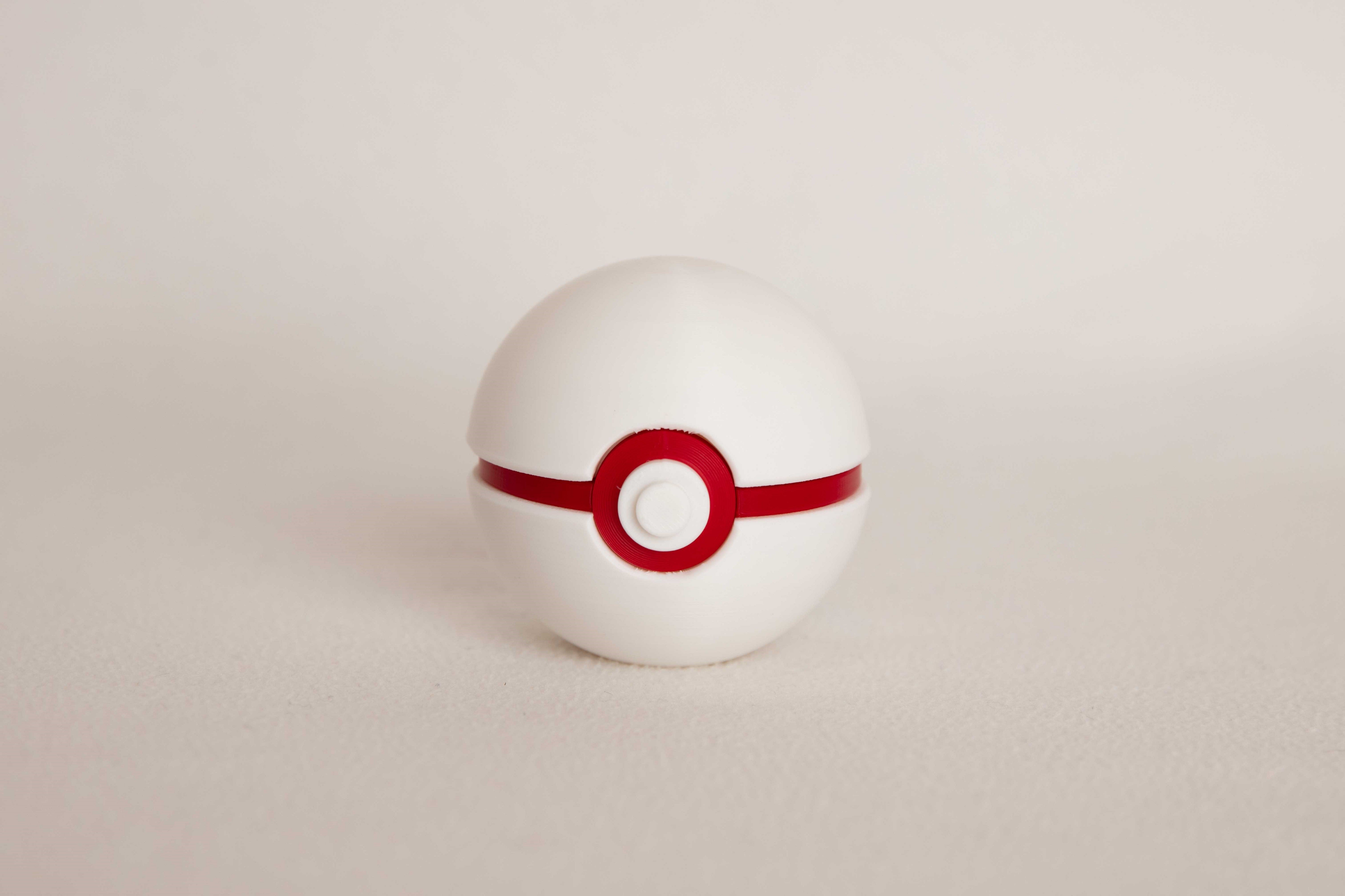 Life-Size Premier Ball Display – Welp3D