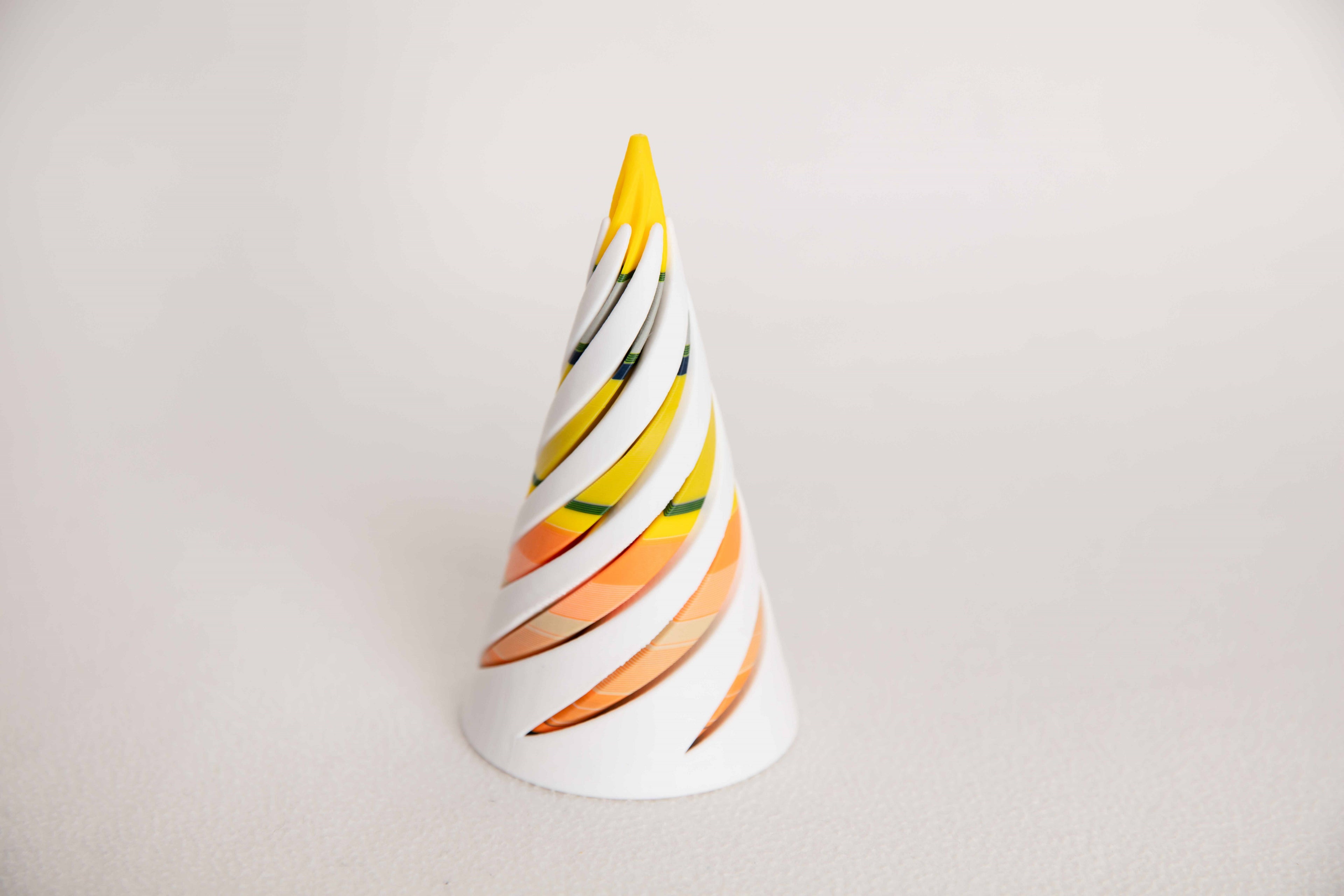 🌀 Random Color Spiral Twist Fidget Toy