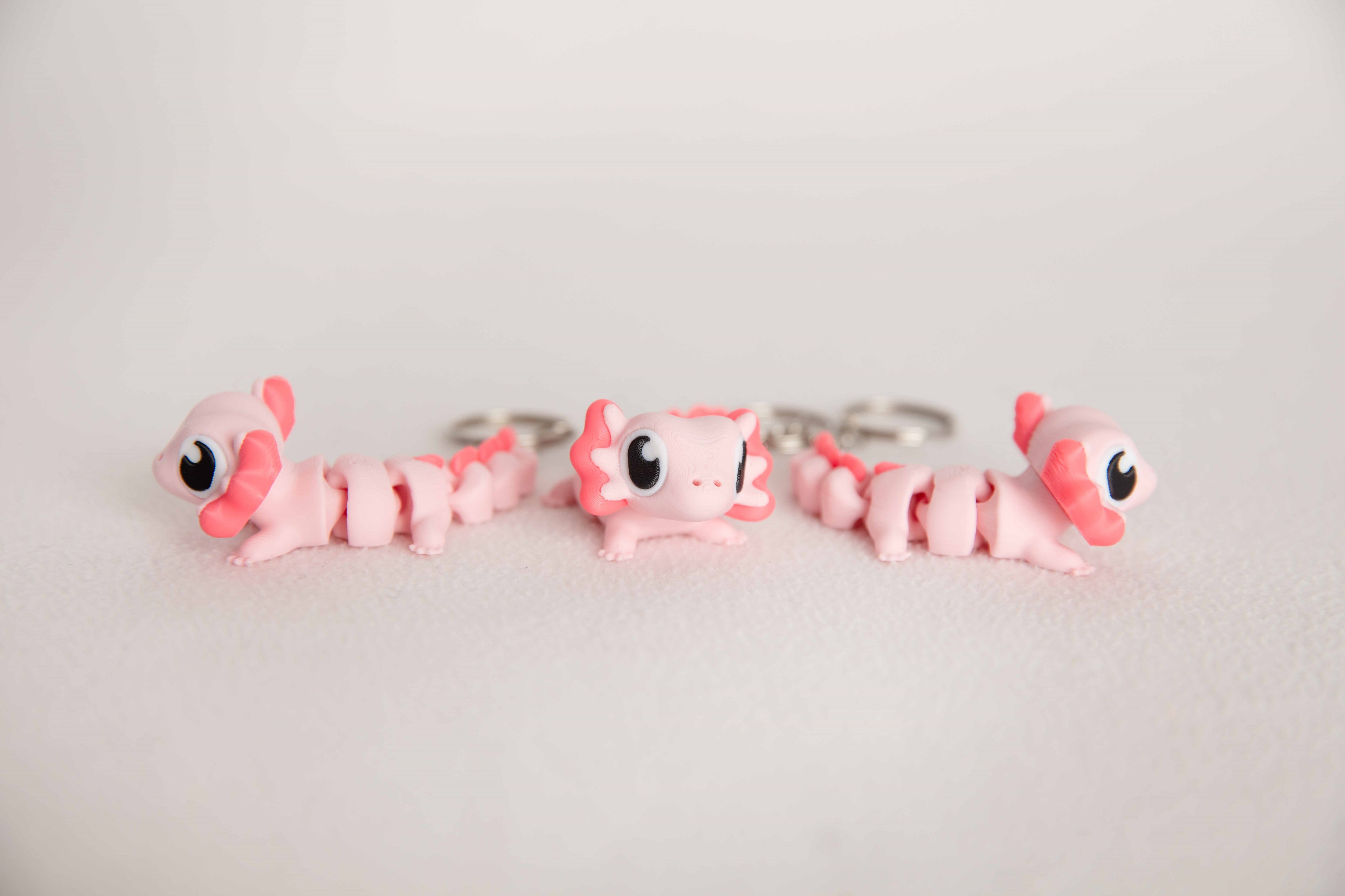 Cute Axolotl Fidget Keychain – Articulated 3D Printed Sensory Keychain