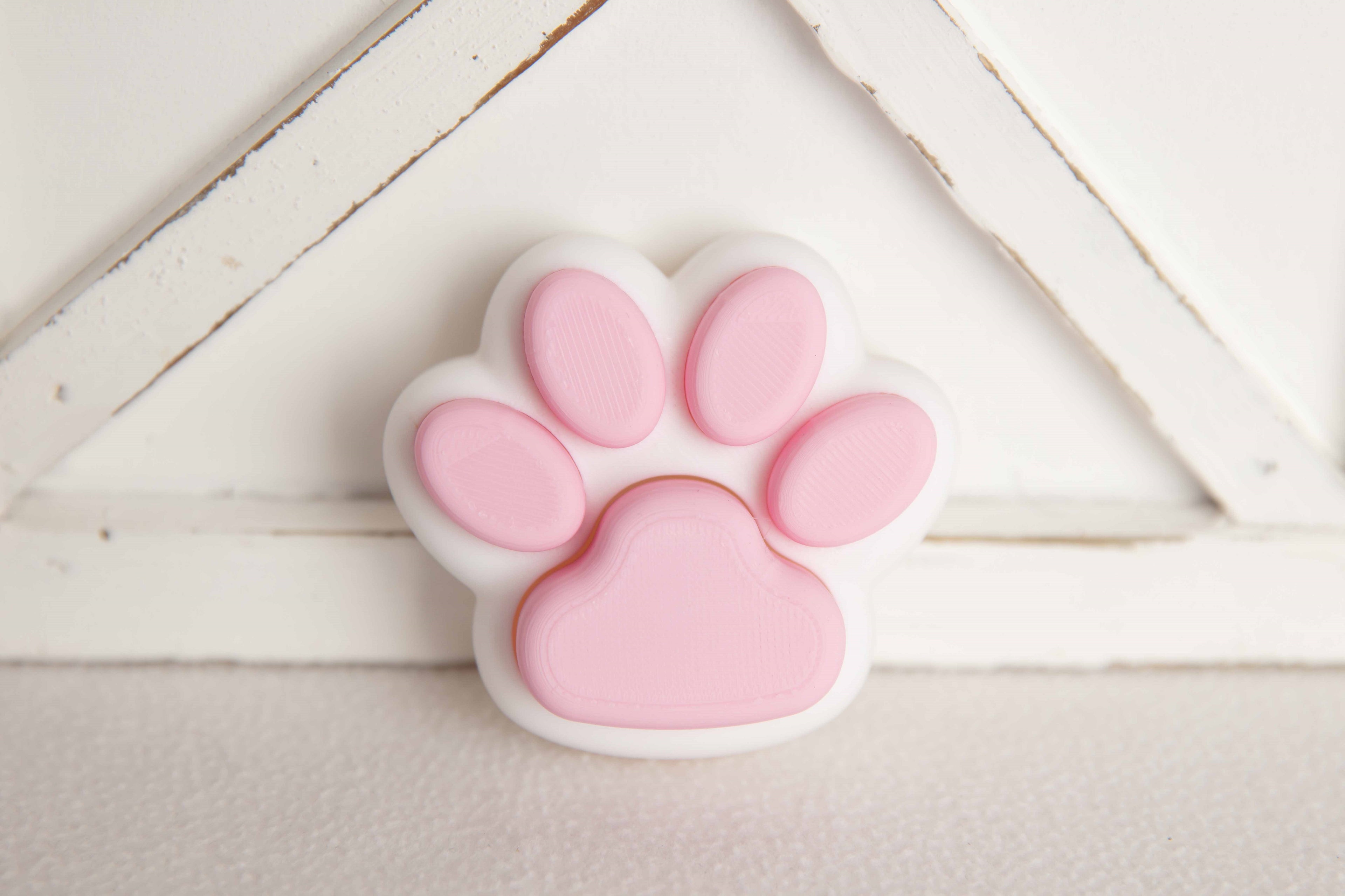 Paw Print Clicker