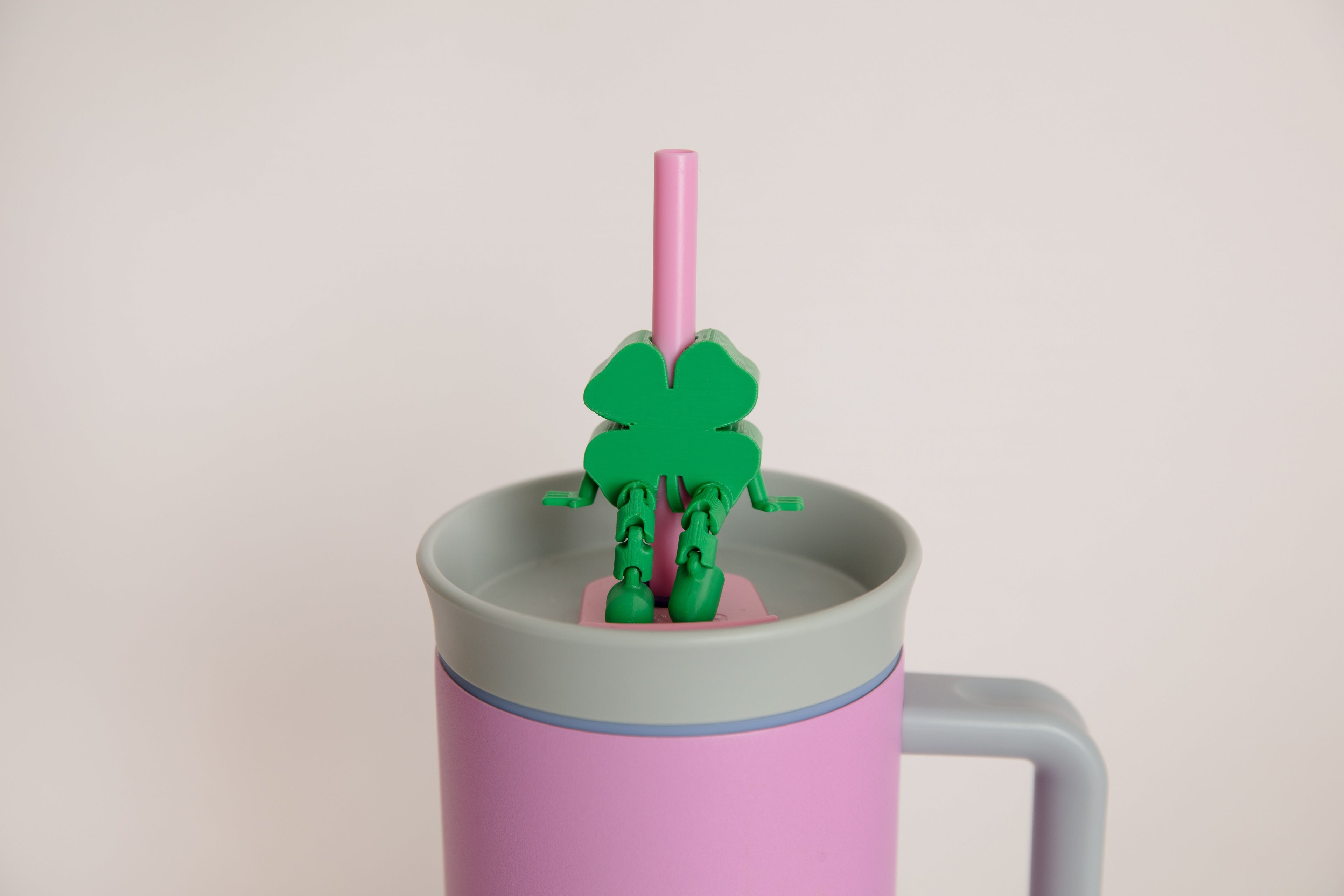 Clover Stanley Strawtopper