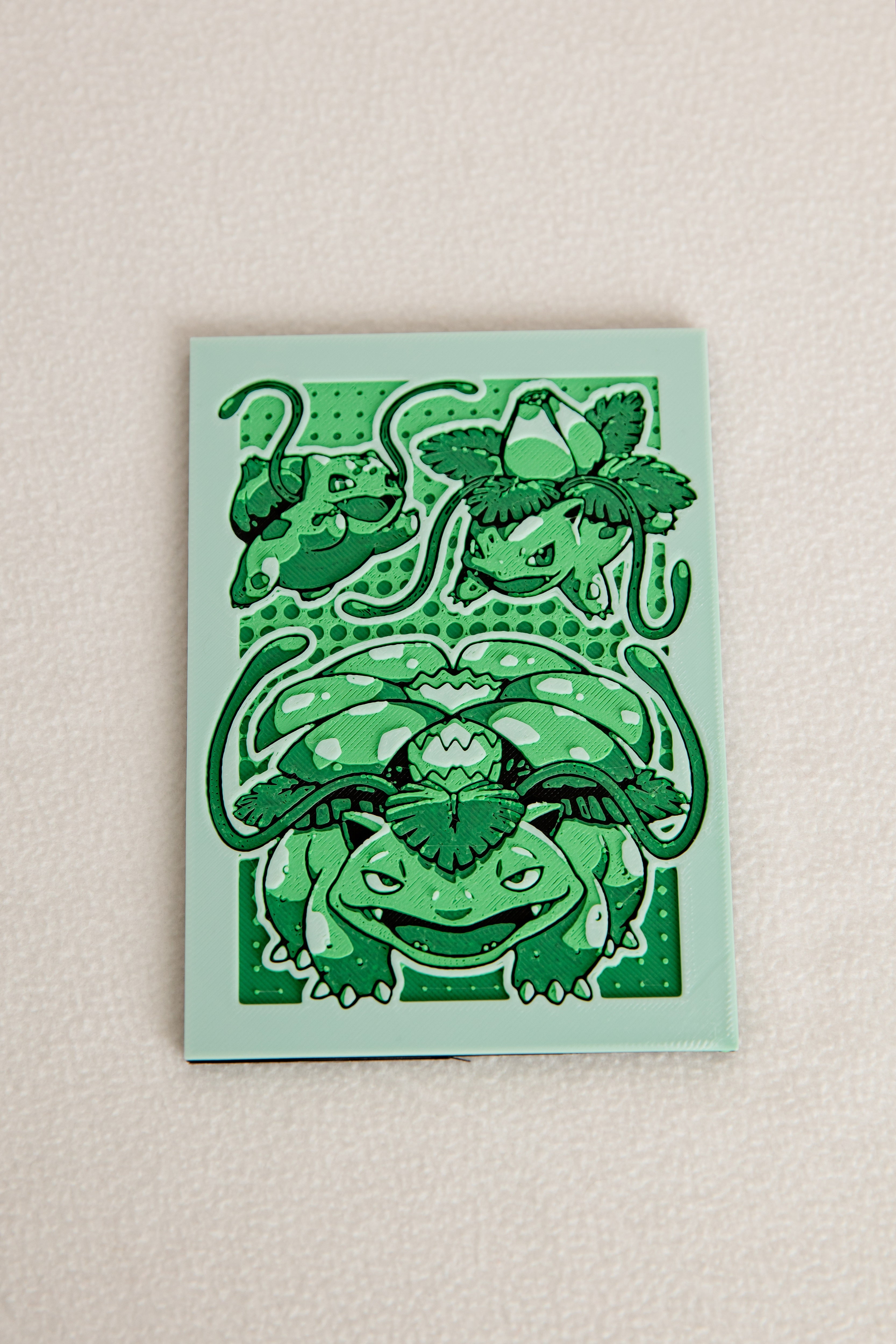 Monochrome Bulbasaur Line Hueforge