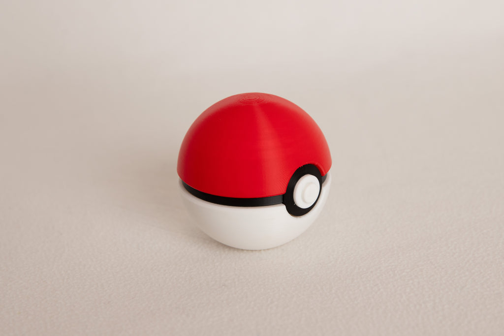 Choose Your Pokéball – Life-Size Display